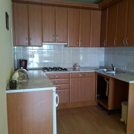 Vida Apartman Sarvar Bagian luar foto